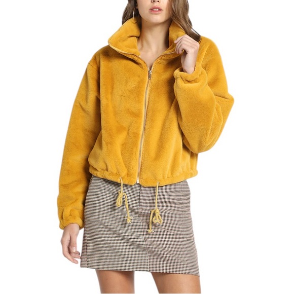 MISSGUIDED Yellow Oversized Cropped Faux Fur Bomber Jacket - Picture 1 of 9